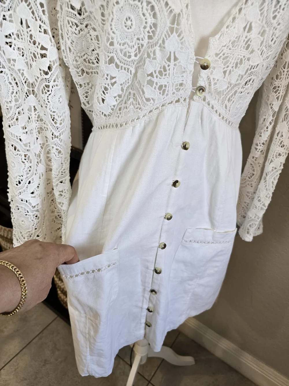 Free People Women’s Shrimpton White Crochet Mini Dress Tie Back Pockets L